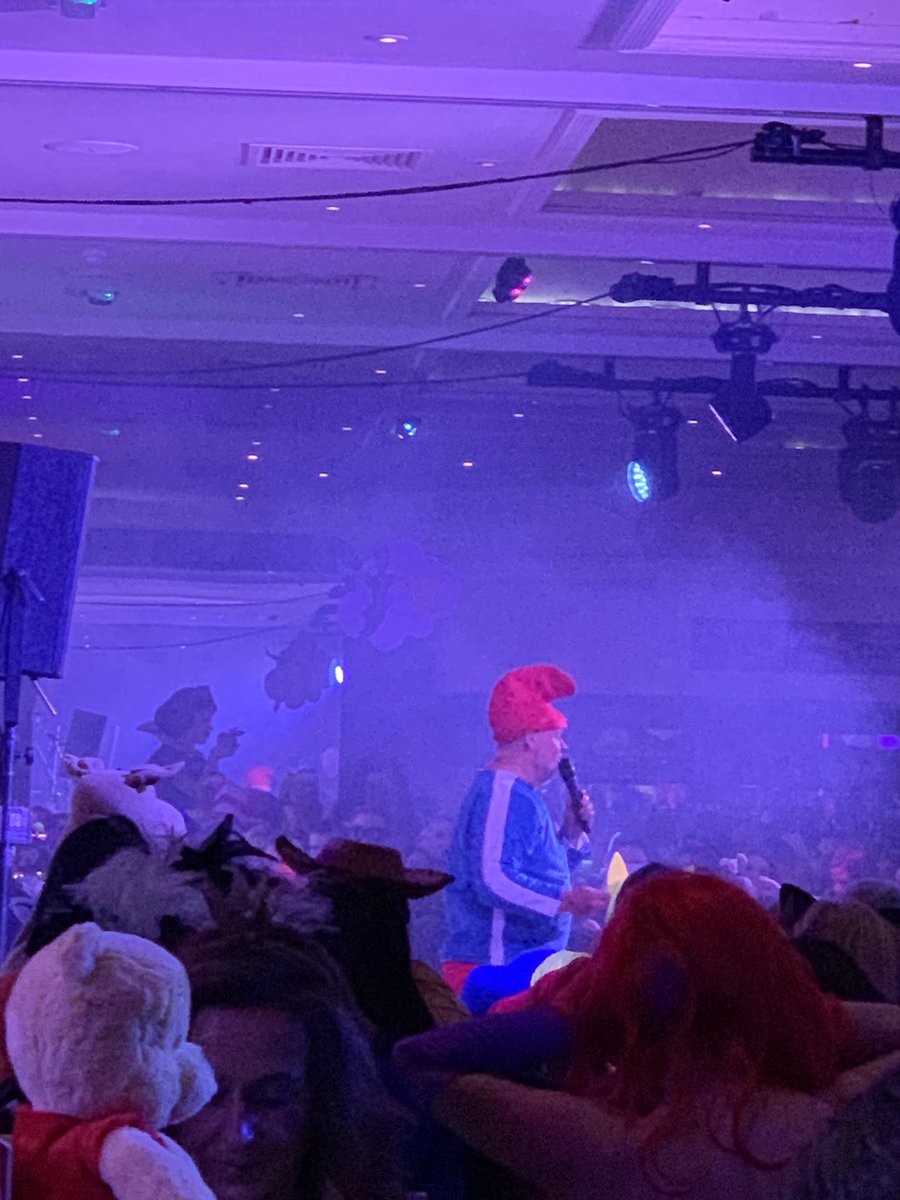 DannyMIDSimpson's tweet photo. Great night last night @LifeatMere for @duerrs1881 #Jamination ball raising money for our charity @cashforkidsMCR great to see everyone and @paulatherton37 you smashed it buddy excited to hear how much has been raised !! https://t.co/dk5xYxeybQ