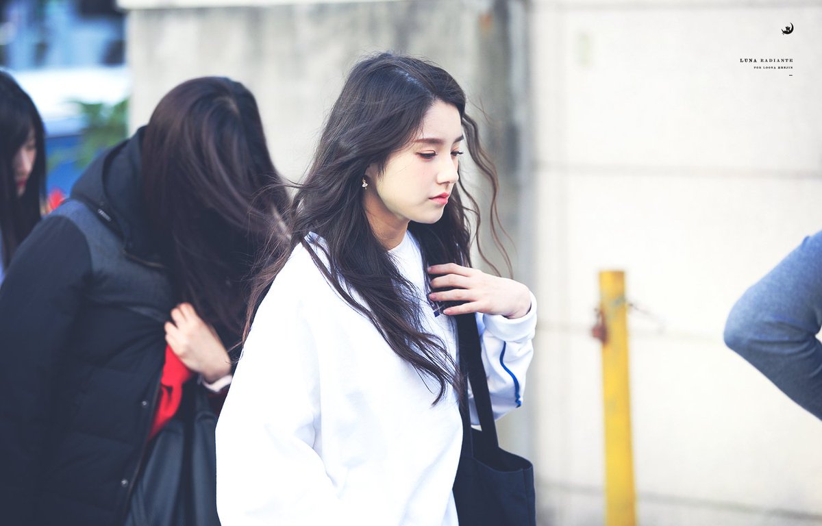 n년 전 오늘의 희진 봇 tweet media