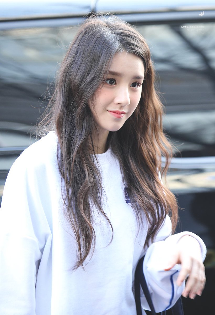 n년 전 오늘의 희진 봇 tweet media