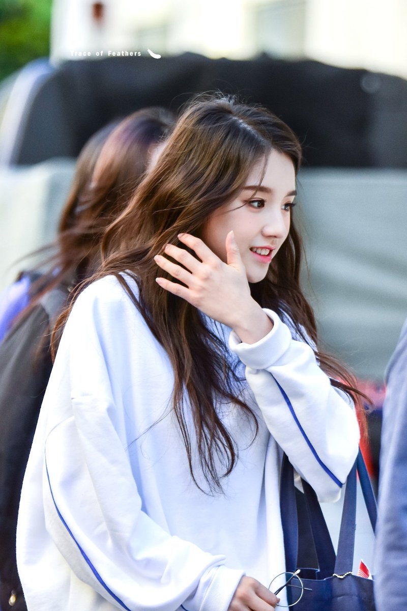 n년 전 오늘의 희진 봇 tweet media