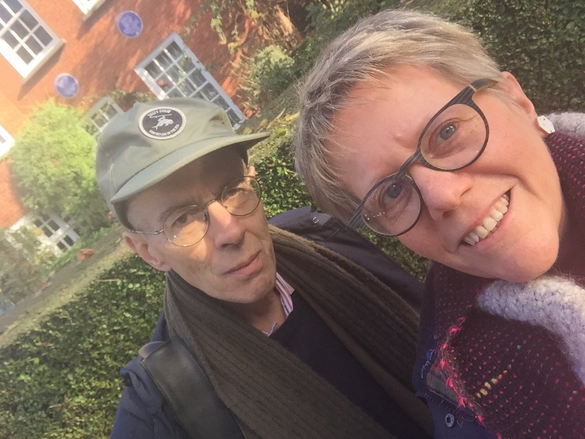 Lab4Lacanianpolitics tweet media