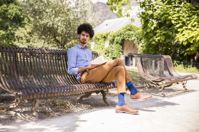 [THÉÂTRE] Vous avez jusqu'au 30 décembre pour aller applaudir <a href="/RedaSeddiki/">Ahmed Reda SEDDIKI</a>  sur la scène du <a href="/LucernaireParis/">Lucernaire</a> ! Youpi ! Notre critique du spectacle est à lire ici :  untitledmag.fr/reda-seddiki-h…