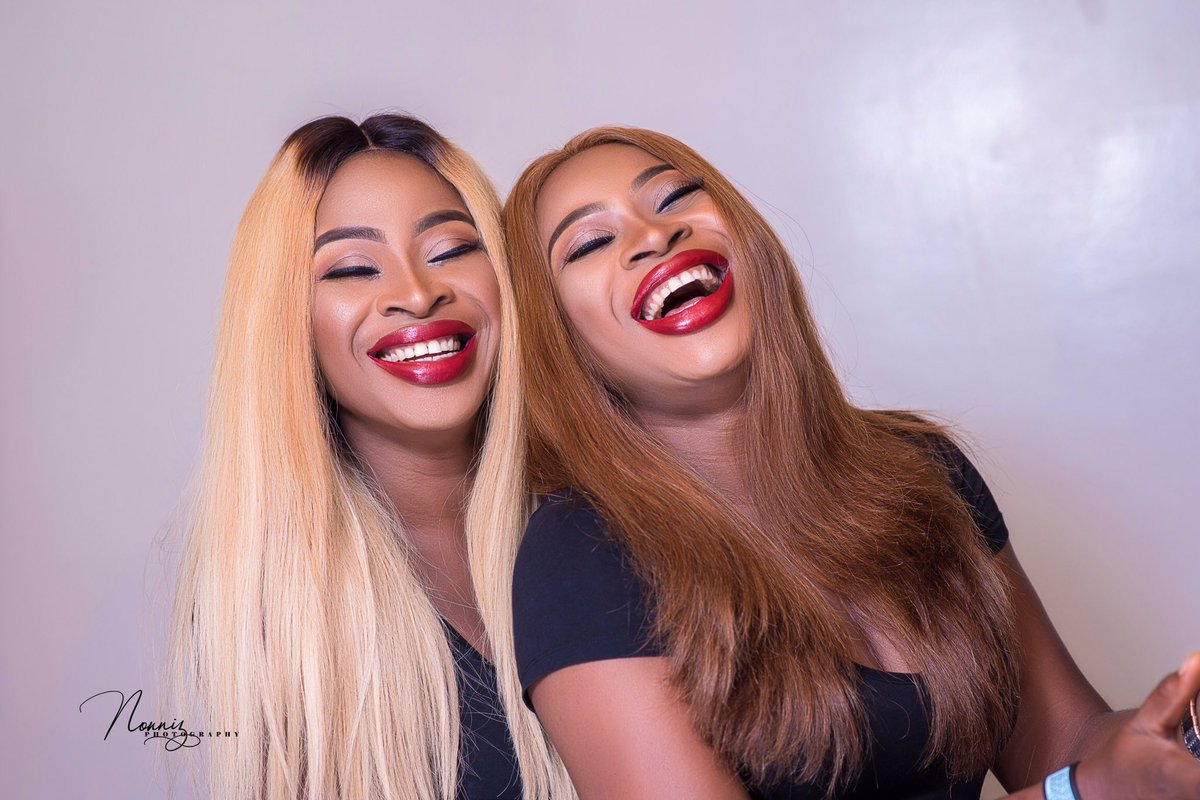 We laugh because Satan has failed in our family,in d life of our friends & loved ones🙏 Blessed Sunday😍. Hair @bestoption_hair_collections mua @omaa_beauty 📷   #worldbesttwins #Blessedtwins #aneketwins #doublethecuteness #TwinsLife.Dnt 4get 2 follow @aneketwinstv @atwinsdesign