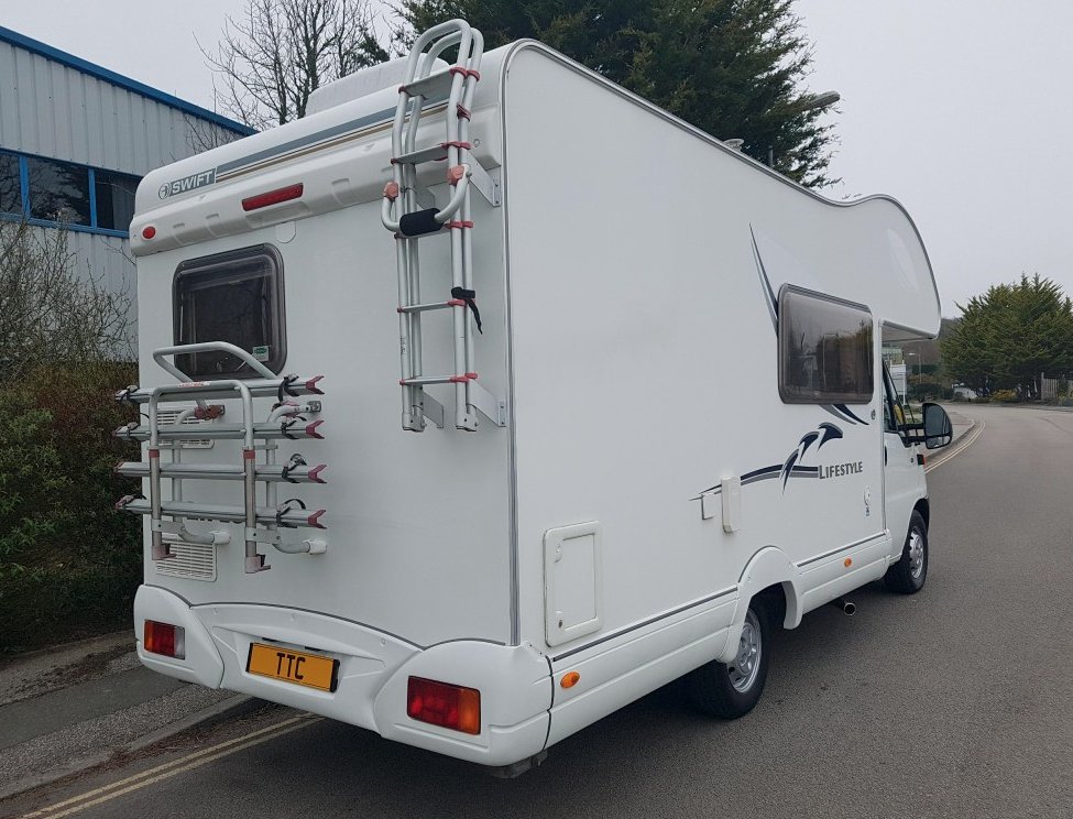 Autocroc Fiat Ducato Motorhome For Sale On T Co Vv7ucsjkry Marketplace T Co Mbyclhrzzn Autocrocs Freevolution Vanlife Camping Camper Motorhome Instacamper Freedom Adventure Understars Outdoors Travel