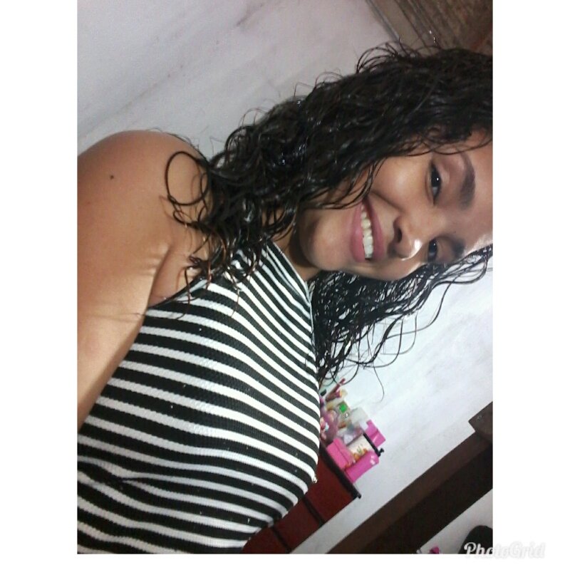 SilvaVichy's tweet photo. Sorriso desse Ninguém Tira🍃🌻😊 https://t.co/Mvye9ZuLNf