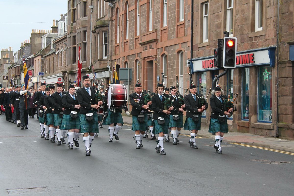 We will remember them. 

We are at the Stonehaven British legion this afternoon after the Stonehaven Remembrance Parade this morning. ❤️
We also have a piper at the Portlethen Woodland Memorial from 3pm. 
#RemembranceSunday2018 #Armistice100 #LestWeForget
