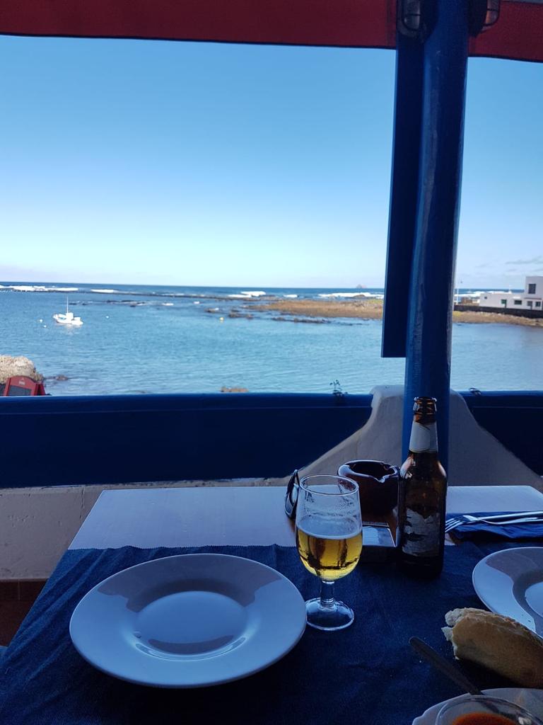 sandrapniz's tweet photo. Menudo descubrimiento @Lanzarote3C @TvBiosfera 
Repetiremos!!! https://t.co/i6LDaBUm1v