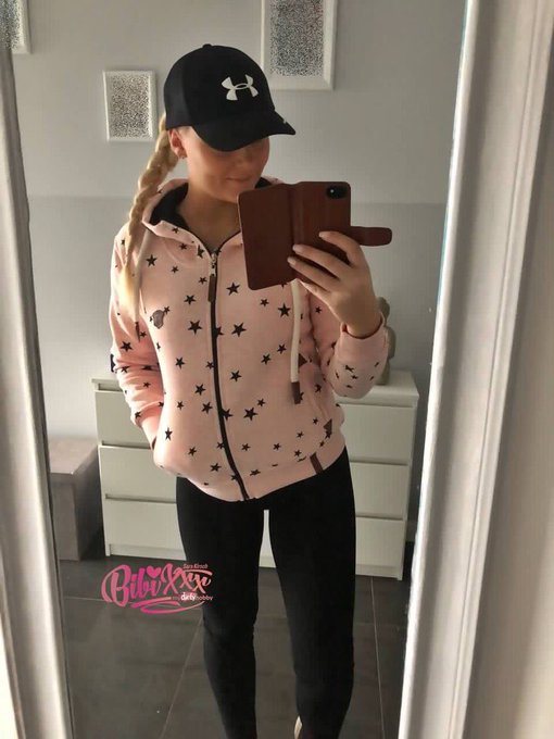 Sporty Sunday ... Heute bleiben die High Heels mal im Schrank :) #sportygirls #bibixxx #mydirtyhobby<a href="/tag/weekend"class="tags"><span>#weekend</span></a><a href="/tag/sunday"class="tags"><span>#sunday</span></a><a href="/tag/mydirtyhobby"class="tags"><span>#mydirtyhobby</span></a><a href="/tag/sportygirls"class="tags"><span>#sportygirls</span></a>