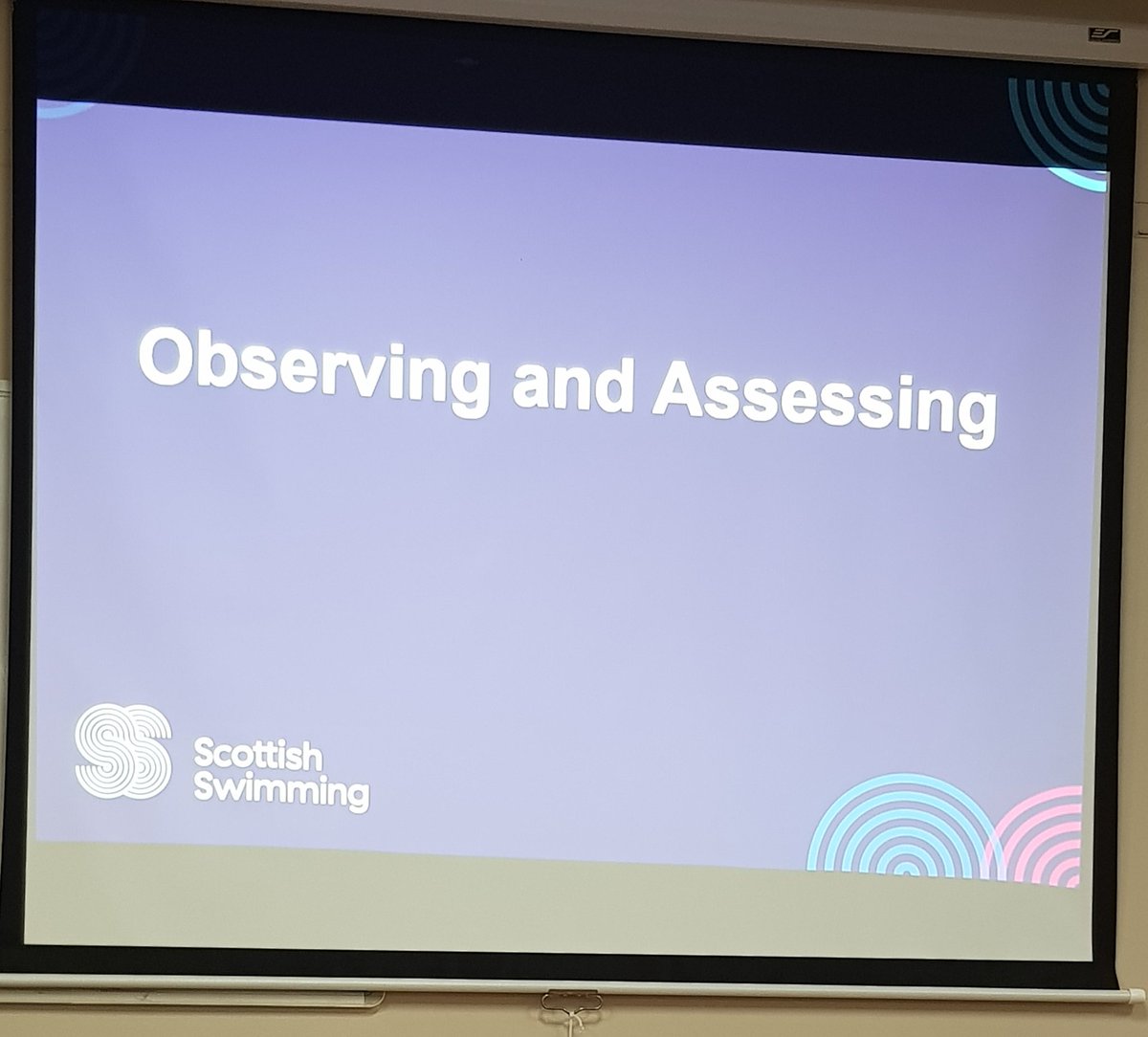 SportLeisureSAC's tweet image. First up this morning for our Teacher Training 
Observing and Assessing
@Maxupvo2 
@ScottishSwim 
#Nationalframework #Learn2Swim
