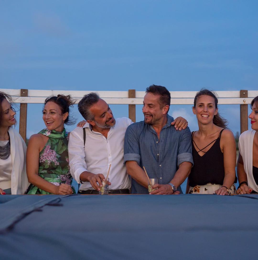 Tra poco si ritorna tra gli abiti da sposa ma nel cuore avrò qualcosa in più: il ricordo di posti magnifici, compagni unici e meravigliosi e tramonti mozzafiato! ❤️ <a href="/IsolaDiAruba/">Isola di Aruba</a> è una sorpresa dopo l’altra! #viaggidea #arubainlove #isoladiaruba #onehappyisland