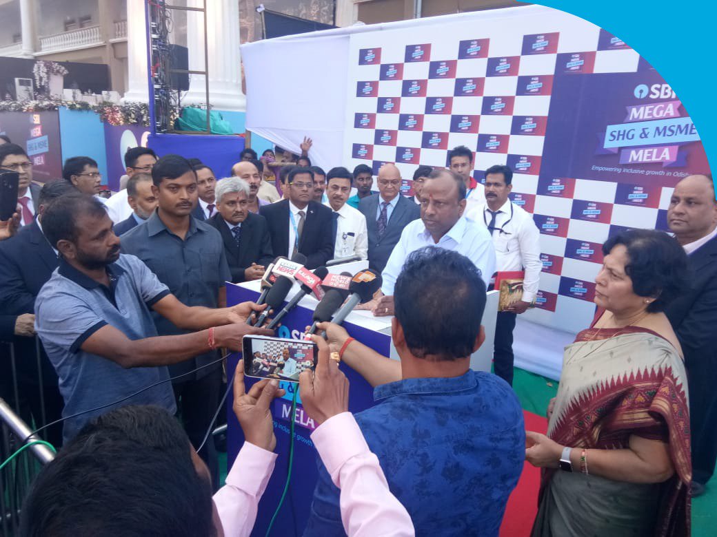 State Bank of India tweet media