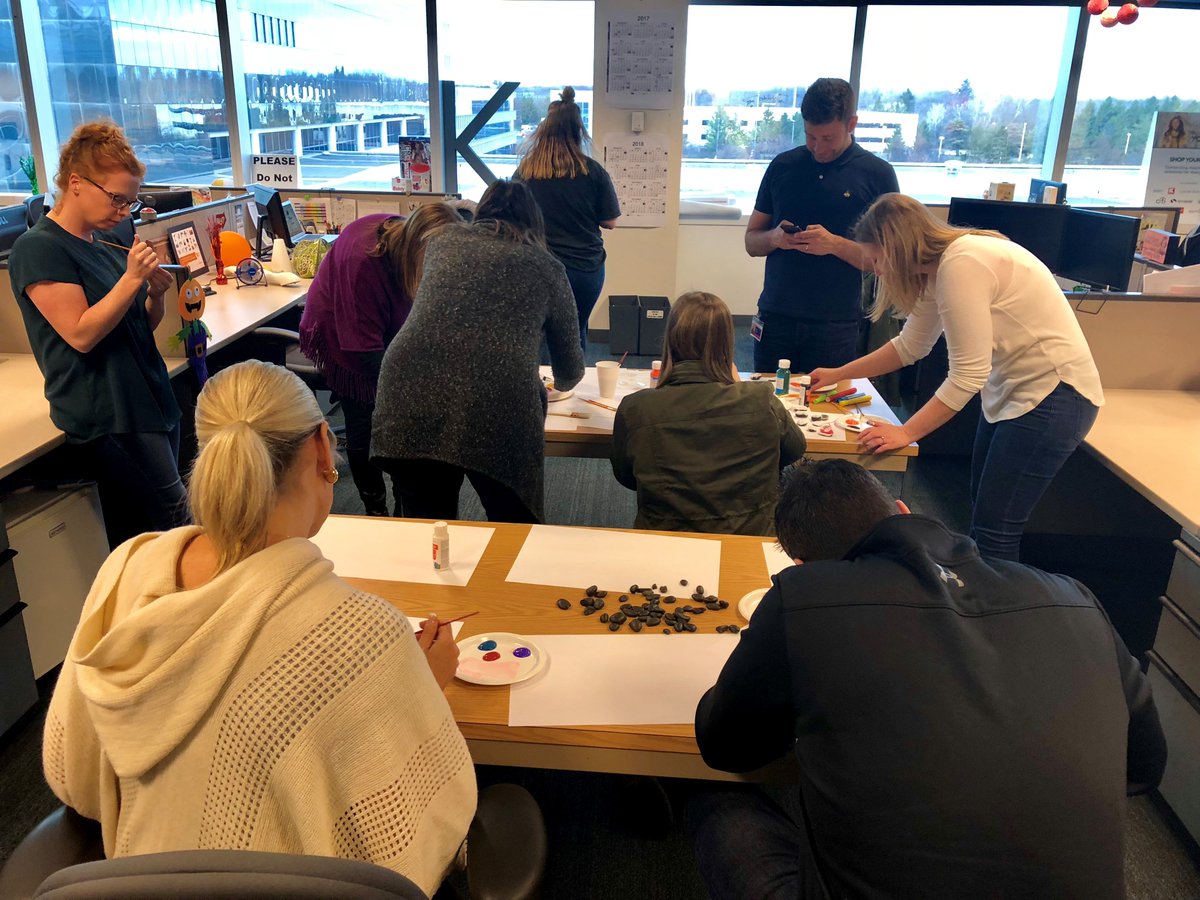 ShopYourWay's tweet photo. We want to thank all of those who have served our country this Veteran's Day. This week in honor of you, Shop Your Way employees painted rocks for the #armytroopsrock initiative to try to make a military hospital in Kuwait more colorful. For more info https://t.co/Ywfq2LIb4N https://t.co/2ZQq4po7iX