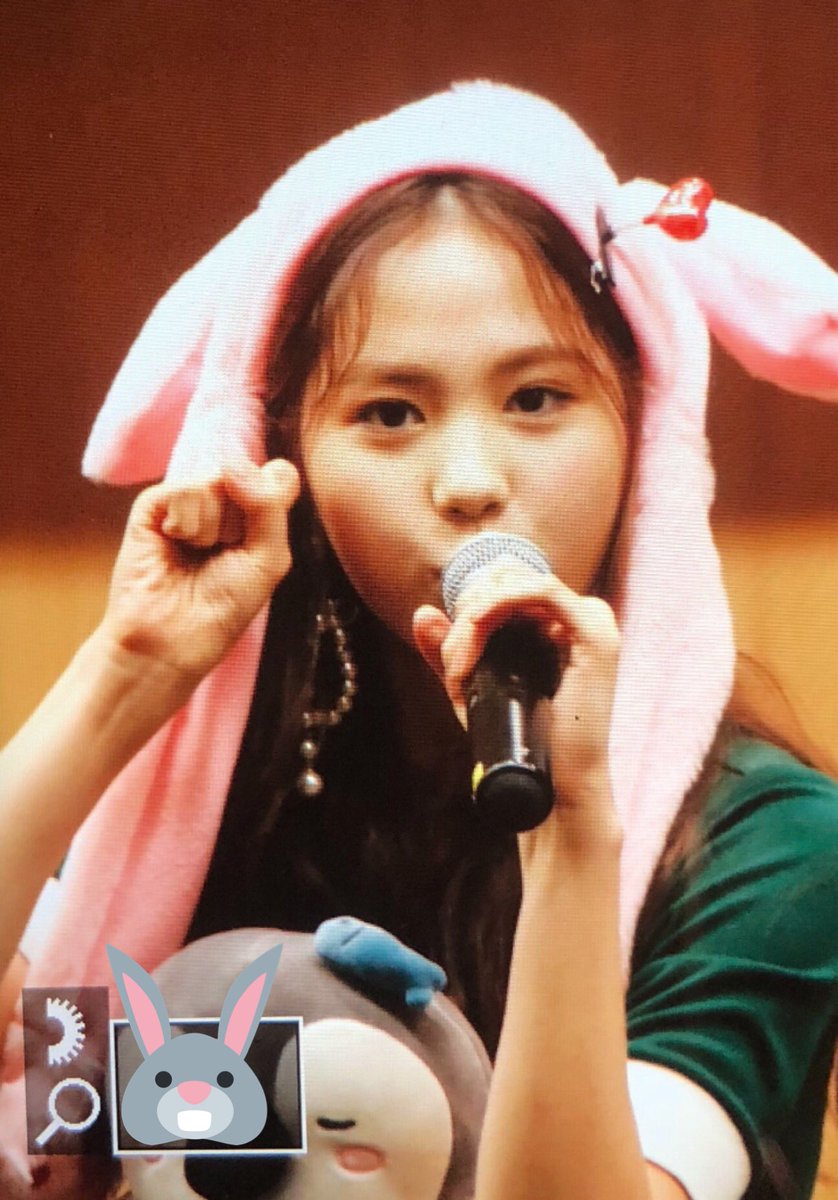 010907com's tweet image. 181111 당산 팬싸인회 프리뷰

LOVE 🐰💖

@iMe_Dreamnote 
#드림노트 #수민 #박수민