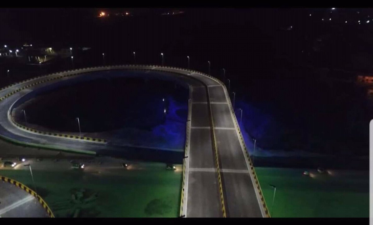 HinaMaharN's tweet image. Hv just come across this on FB, &amp;amp; extremely proud of d party I voted for. Being in d govt isn't just about ads. Be on d ground&amp;amp; serve. #PPP doing that rightly. Silently. Let trolls do trolling &amp;amp; live in delusion: This tenure is 2 b of - d #DevelopedSindh! GA Bhutto! #KotriFlyOver