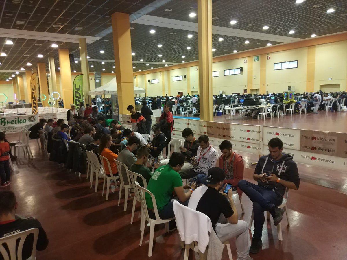 FedCatCR's tweet photo. Moltes gràcies a tots els que vàreu participar en el torneig! Encantats amb l'entrega dels participants i el bon ambient, sens dubte haurem de repetir-ho! https://t.co/zqg7a8JQo1