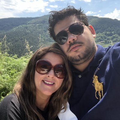 ellendacax's tweet photo. #NovaFotoDoPerfil https://t.co/JcSpdVNVC9