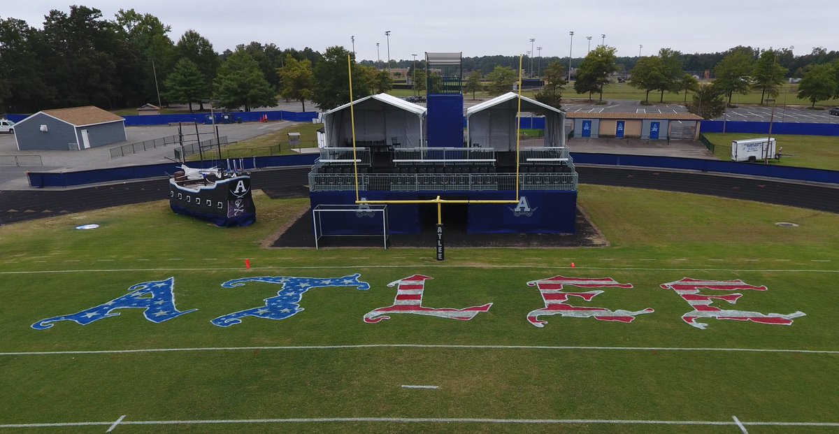 We salute those that have served and sacraficed.