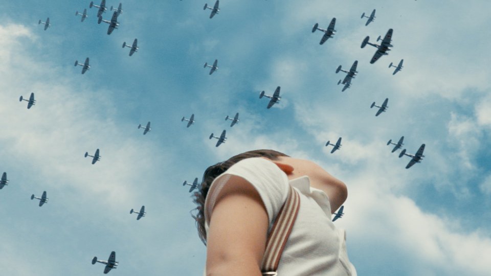 Andrew Muir's Turning Tide takes home the People’s Choice Award. The #drama tracks the story of a young boy when he comes face-to-face with a German pilot.  aestheti.cc/7zj8f