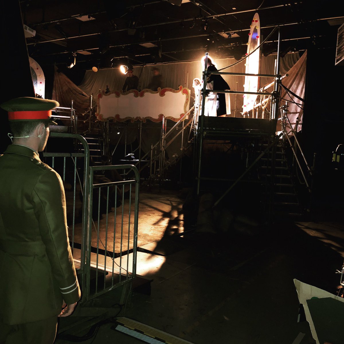 costumeAUB's tweet photo. Remembering our productions of Oh! What a lovely war on the centenary of Armistice day https://t.co/pfCduQcrwT