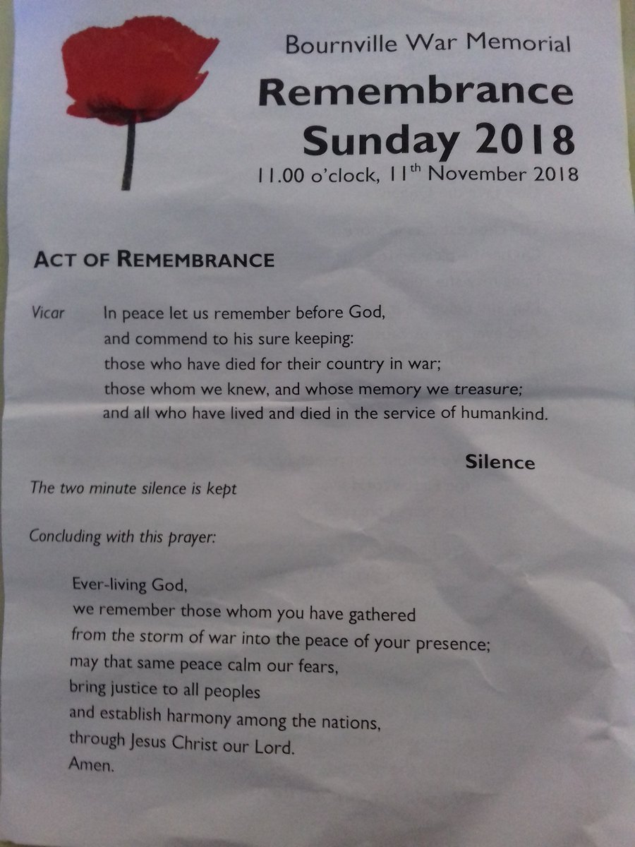 LizClements's tweet photo. At #Bournville war memorial today we remembered people from our community who fought and fell in the Great War, World War Two and subsequent conflicts. #Armistice100 #LestWeForget Thanks to Rev Babington &amp; St Francis church for organising such a beautiful act of remembrance. https://t.co/r7tGncnrOX