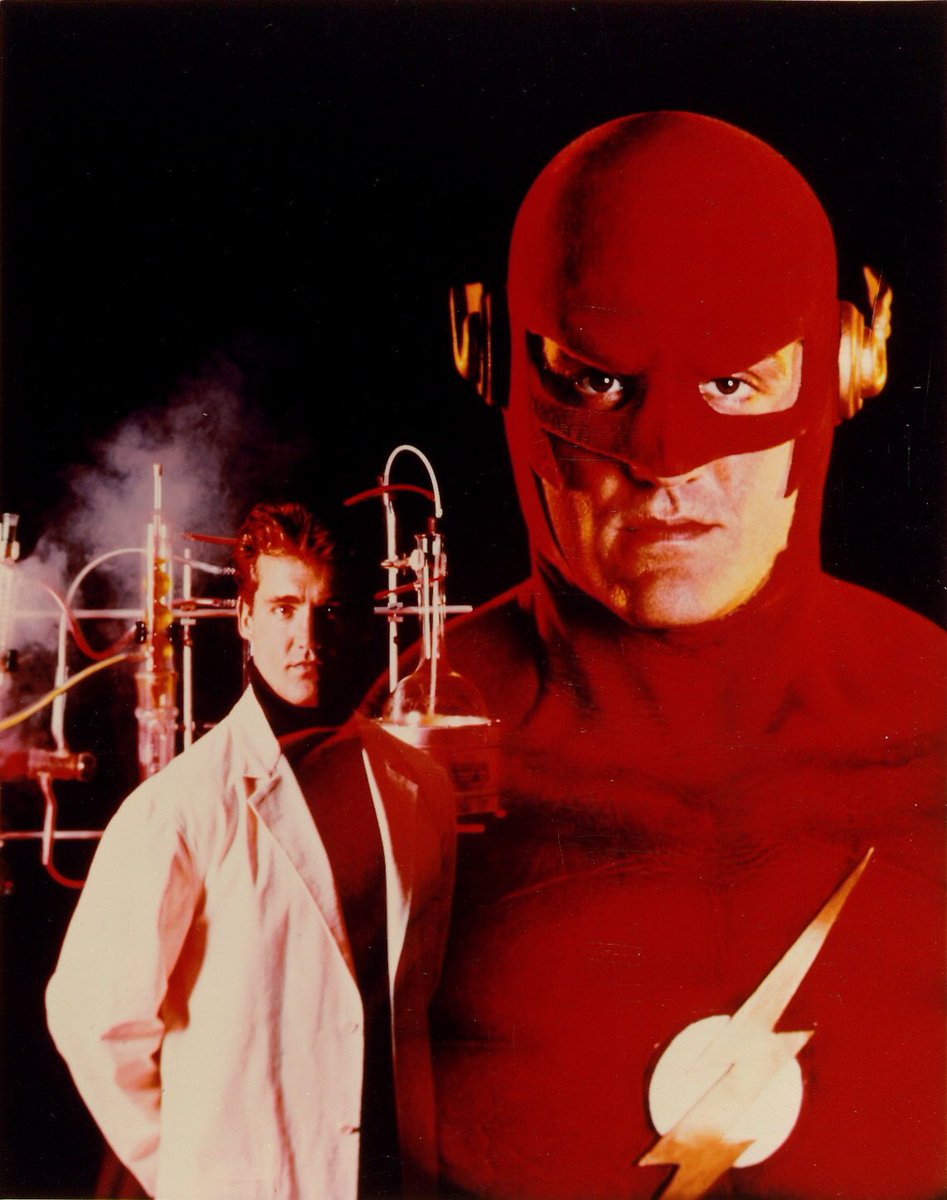 samjrizzo's tweet image. Rewatching #TheFlash90 series on #DCUniverse, heard that there were 4 total suits made and each costing $100,000! @JohnWesleyShipp did you get one or get to keep anything from the series?! Looking forward to the crossover with you back in the red this December!