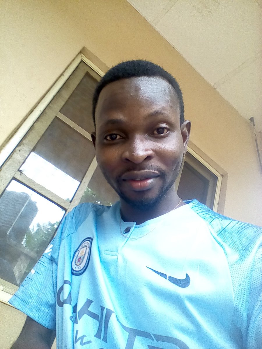 MayowaKufile's tweet image. C'mon City.. #sharksteam #MCIUTD