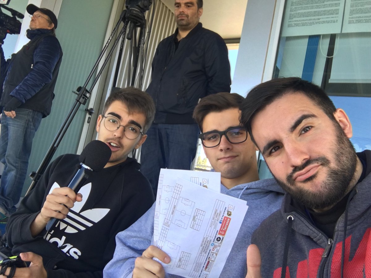 FerranJaimeS's tweet image. Despliegue espectacular de @footters para narrar este apasionante #SanCristobalGrama con un gran partido de #3aDiv5 con @Marc_Vazquez_ e Iván Hidalgo.