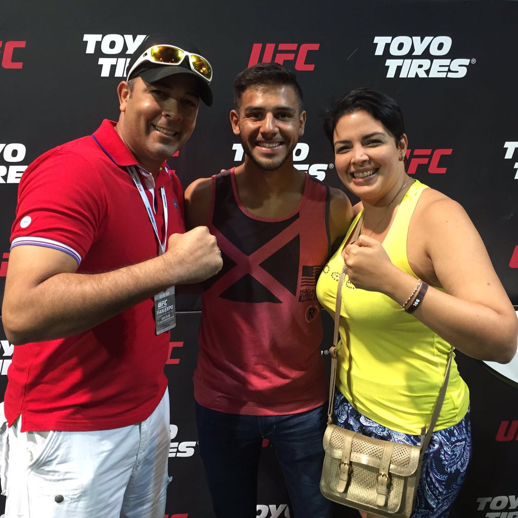 gt_comando's tweet photo. @panteraufc @UFCEspanol @ufc Felicidades Yair, Rep. Dom. está siempre contigo! https://t.co/ax8kT7FG3R