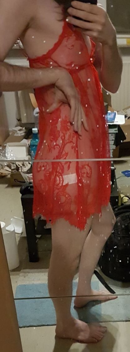 mae_sephfs's tweet photo. Last weeks task of Goddess @KikkaJ  #submissivetask #red
#plug #cage  #crossdresser #sissy https://t.co/Gg9V3ygJv3