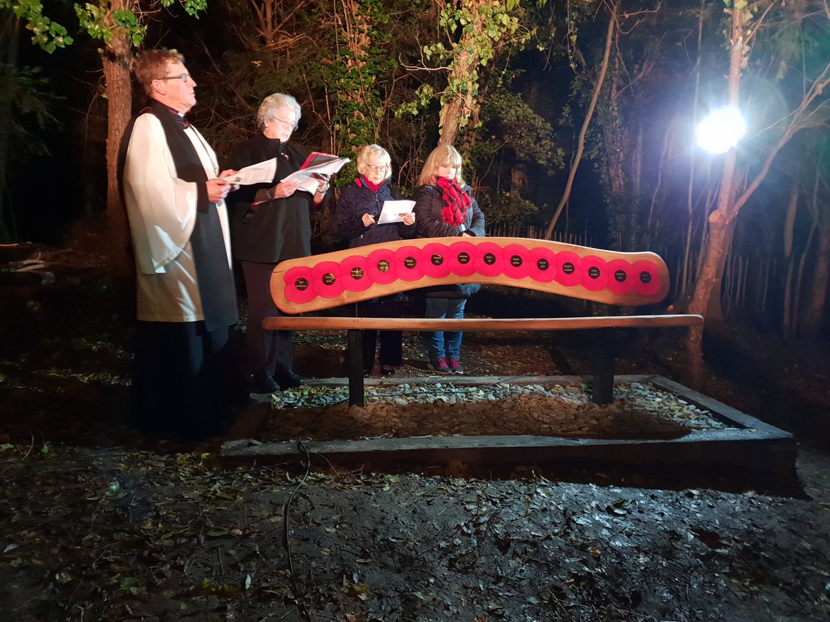 JPorterCuxton's tweet image. Tonight we commemorated our memorial bench and lit the beacon in #cuxton as the church bells rang
#LestWeForget 
#ArmisticeDay100 
@cuxtonbells
