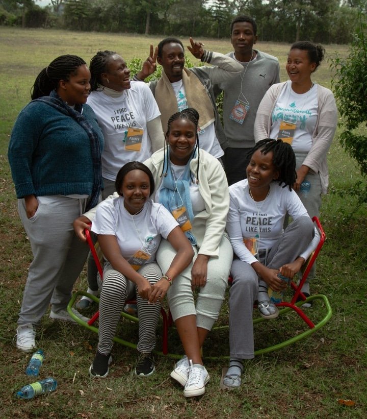 What a chance to know these beautiful souls from Kenya, Madagascar, Eswatini, Zimbabwe and Botswana! life is too short to be angry. #meditation #pipo #peaverevolution #innerpeace
