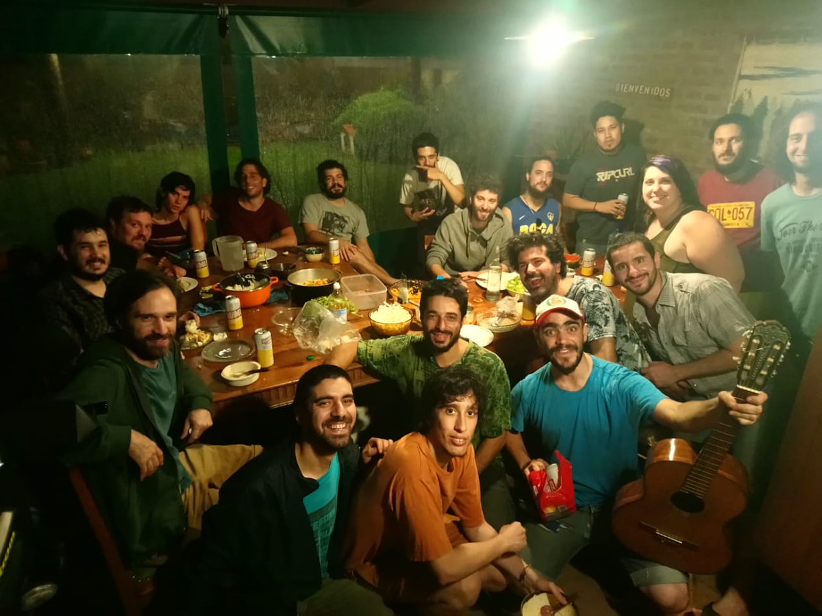 Lo de este fin de semana fue increíble. Encuentros de ida y vuelta que nos dejan nuevas datas y nueva música para compartir. Gracias @alertapachuca , gracias <a href="/hebesosa/">Hebe Sosa</a>  y <a href="/Delamadreprod/">DELAMADRE</a>
💚💎🙌

#PatiosdeCiudad #SeVieneNyR 
#🔶y♦️
