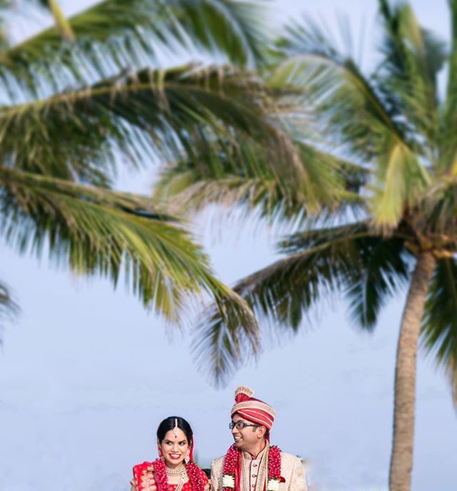 Richa & Hari
•
•
#picturesbycinnamon #coupleportrait #bigfatindianweddings #goawedding #indianweddings #indianwedding #destinationweddingphotographer #weddingphotography #candidweddingphotographer #realweddings #weddingdetails #wedmegoodsouth  #weddi… ift.tt/2qHDksc