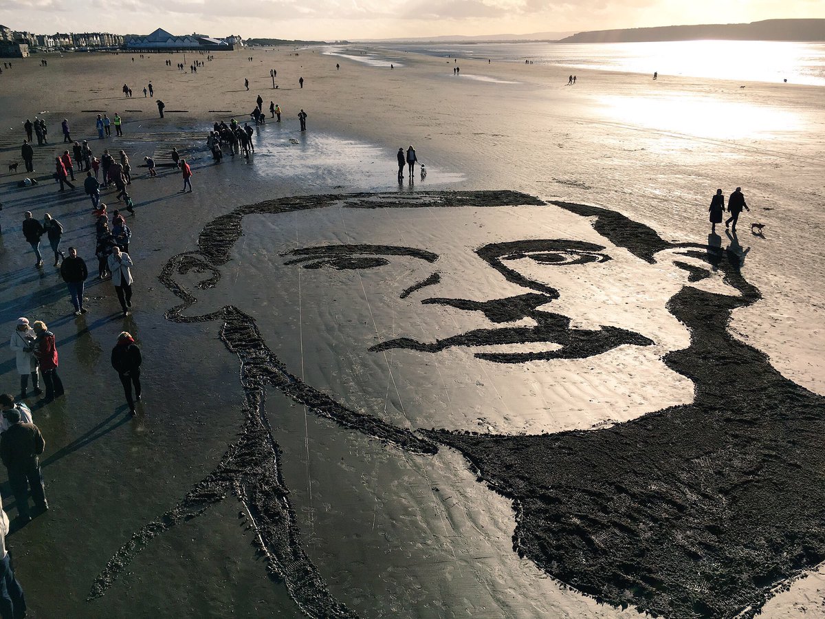 Weston-super-Mare’s #PagesoftheSea portrait shows John Hardyman of Somerset Light Infantry who died aged 23. #Armistice100