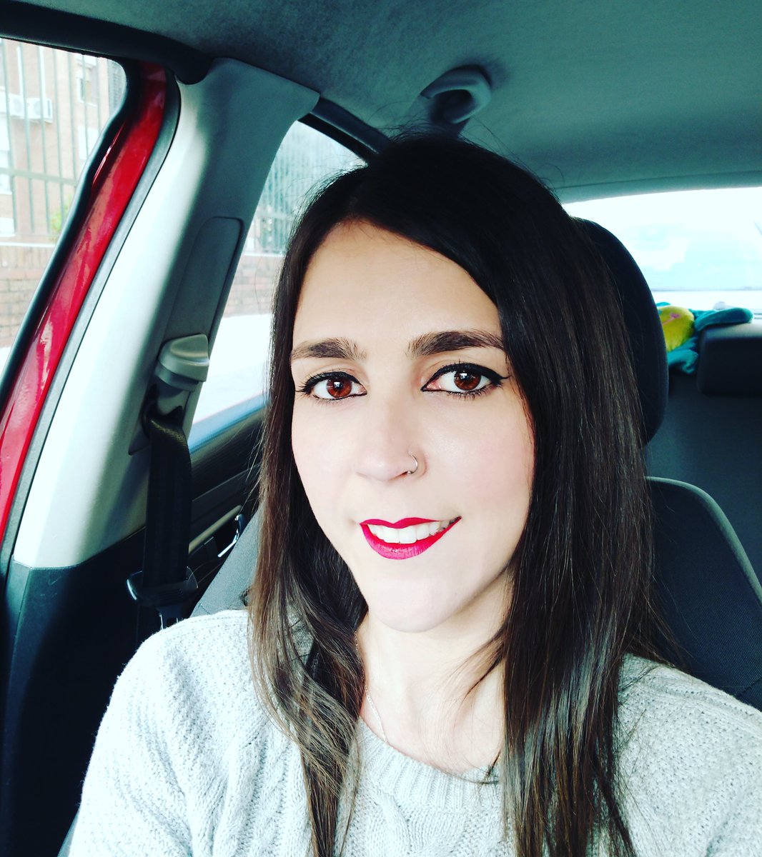 pili_repe's tweet photo. #fotoderigor vamos Sevilla! https://t.co/Glc5N1VbWm
