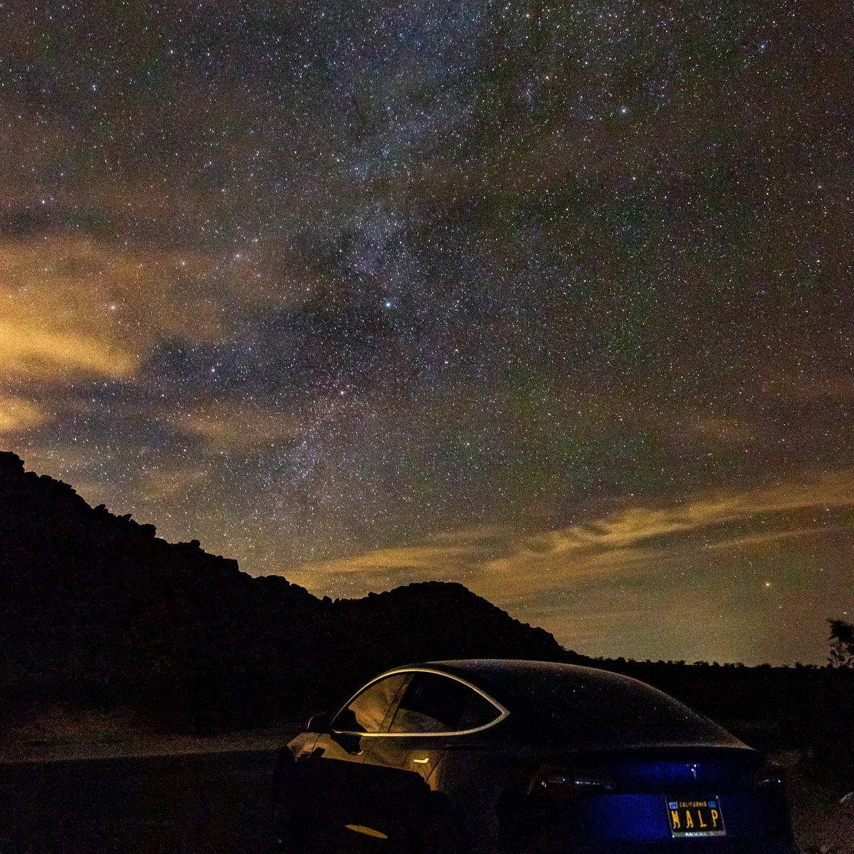 MyndsEyePhoto's tweet photo. #Stargazing in our @Tesla #Model3 wondering where the @SpaceX @elonmusk #starman is out there in the #milkyway 🚀🌌 #malp #StargateSG1 #occupymars @JoshuaTreeNPS https://t.co/t9AD98rkT4