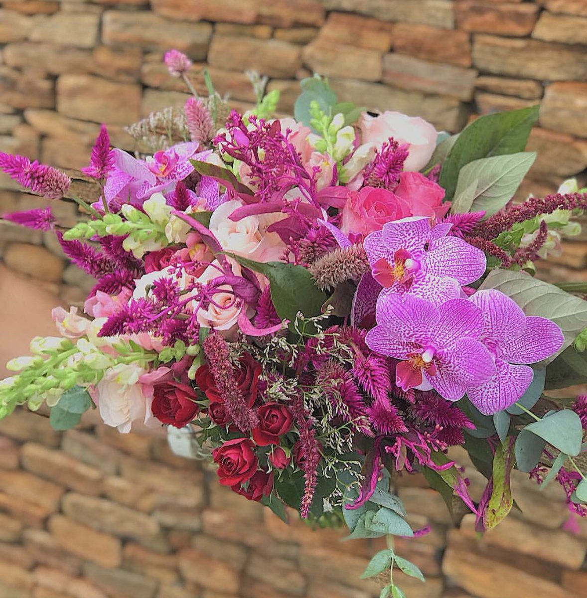 Bouquet lindo do dia, by gustavoalmeidadecor! 💐🌺🌸
#bouquet #buque #buquedenoiva #bridalbouquet #weddingbouquet #noivinhasdeluxo