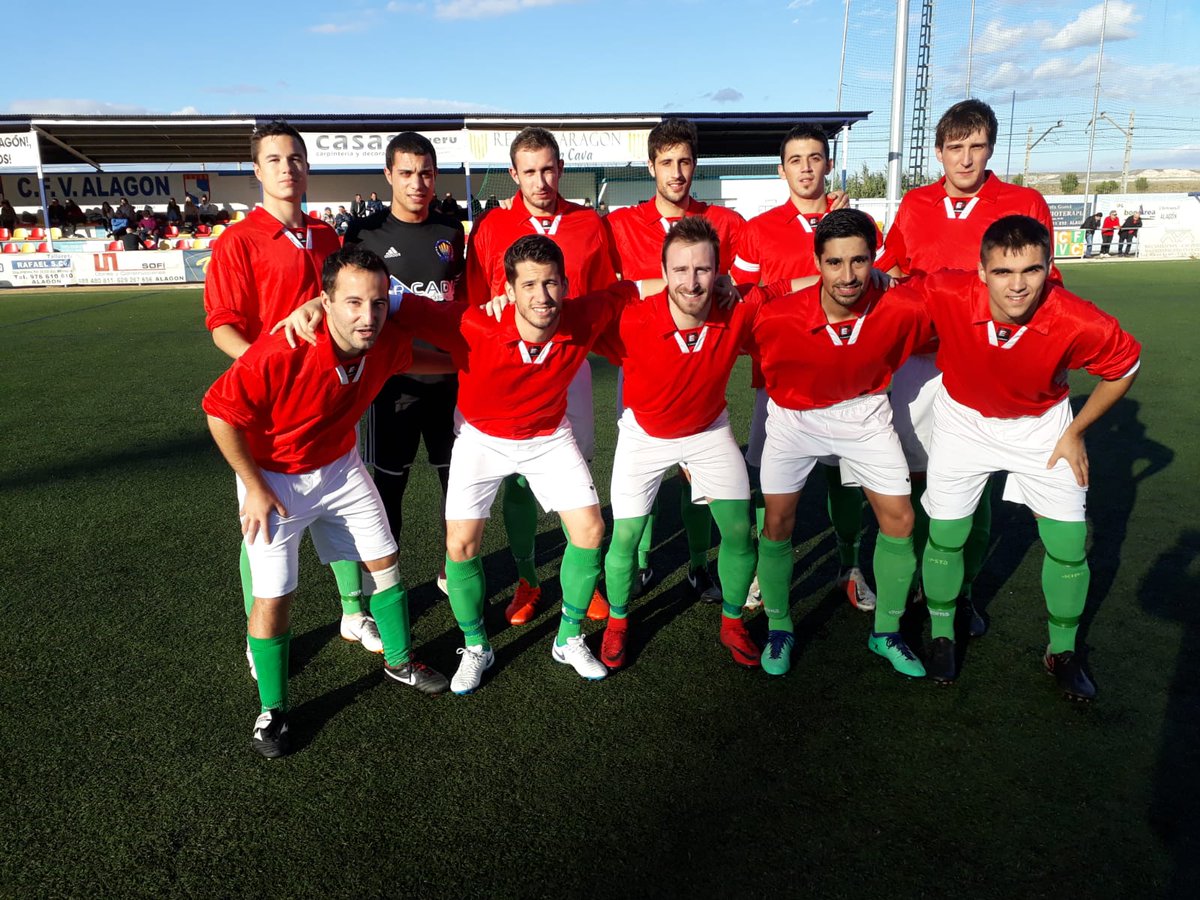 Empate que nos sabe a poco...Buen partido de los chavales con un arbitraje más que riguroso para los interese nuestros... +1 y seguimos....
0-1 Pifo