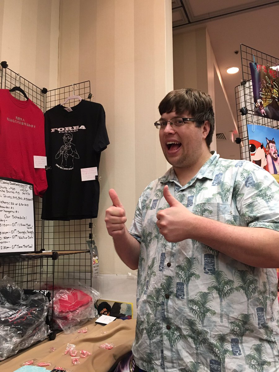 ReissaHiro's tweet photo. We are wrapping up at the table soon. Last call for @ManlyBats merch! #DerpyCon #DerpyCon2018 https://t.co/gbQ7WnHbe6