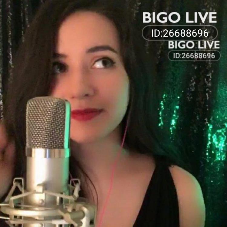 Dianchikas's tweet photo. Боже мой! Ты должен это посмотреть. #BIGOLIVE .  
https://t.co/Je0MipWPmn https://t.co/eBr5BxwTrZ
