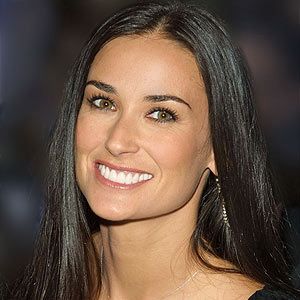 Today is also Demi Moore\s birthday! Happy Birthday, Demi!

What\s your favorite Demi Moore movie? 