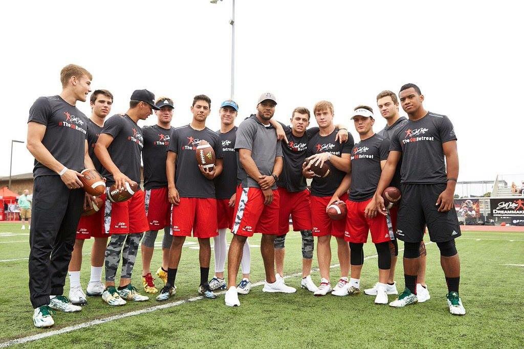 RBYowell2's tweet image. Pride of Corona Del Sol. Pictured here w/ @steveclarkson QB Retreat 2016 class w/ the likes of #HunterJohnson, @CameronYowell @CameronRising @TheTateMartell #SamEhrlinger @maxGilliam #TuaTagovailoa @BDawkins1022