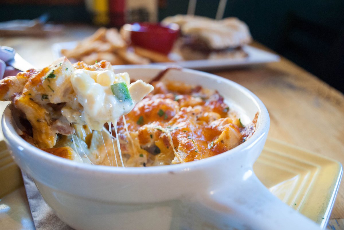 SRBBrewing's tweet image. Sundays are for cheese #macandcheese #loadedmac #srb