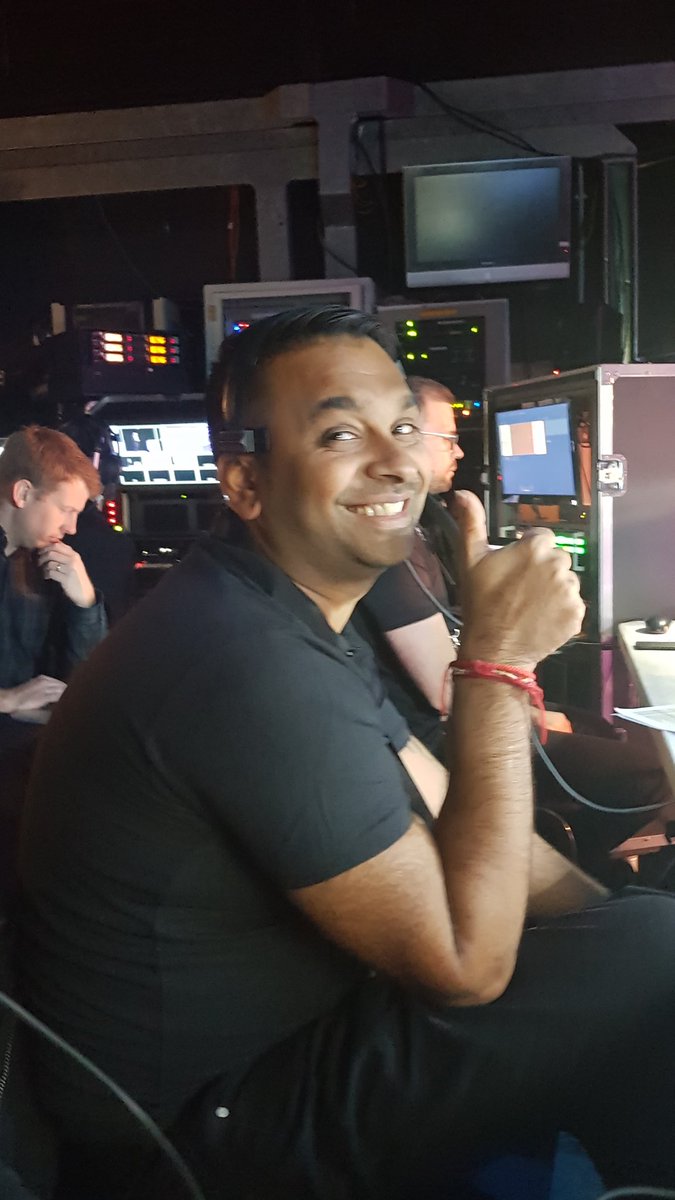 ClarkEventsAV's tweet image. Great supports from the girls and guys @SECGlasgow. Knackered after 2 back 2 back events,  @NCRI_partners and @TCworldwide. Even cliff leant a hand !