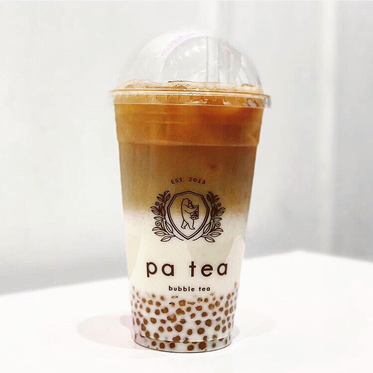BarPaTea's tweet photo. Spice up your bubble tea game by ordering our salted caramel oolong tea with mini bubbles 🔥
Photo by @zainsfood
_
#happysunday #bubbletea #spiceitup #saltedcaramel #oolongtea #minibubbles #barpatea #nolita #treatyoself https://t.co/zcDsFbcCxx