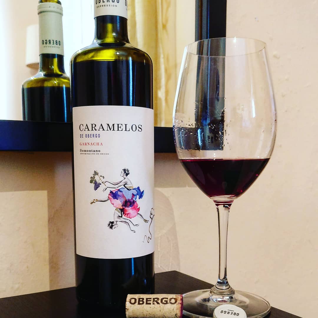 malaltsdevi's tweet photo. CARAMELOS DE OBERGO
@bodegasobergo proyecto familiar en la @DOSontano 🍇🍷
 #garnacha 💯% con 4 meses de barricas de roble de 300L. Viñedos en el "mismisimo" valle de #secastilla a 650m. de altitud #ubiergo #somontano 🍇🍷 #caramelos de #obergo fresco, frutal, desenfadado, goloso https://t.co/Hk401OKHpa