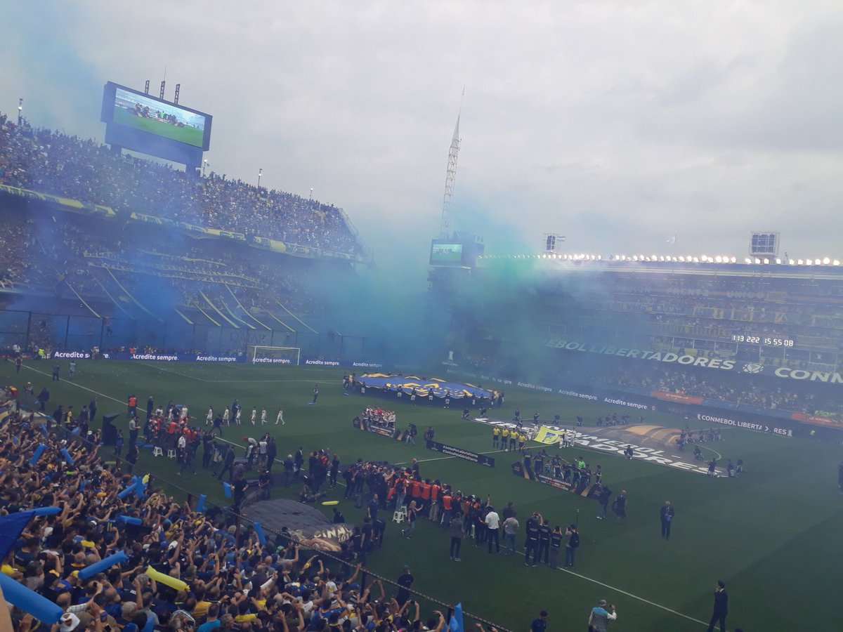 la12tuittera's tweet photo. ¡QUÉ LOCURA, POR DIOOOOOOS!!! 💙💛💙 https://t.co/yzo98TLTBd