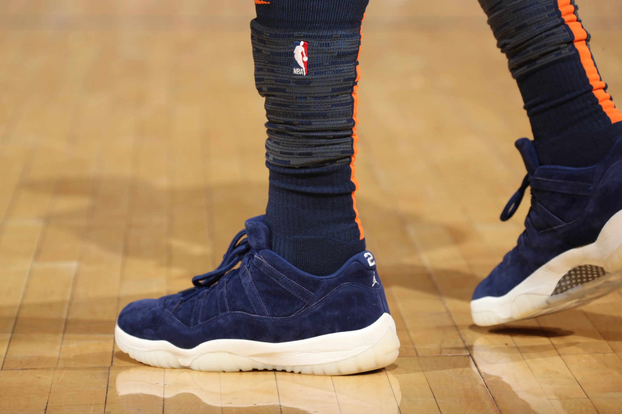 Jeter 11 2025 low on feet