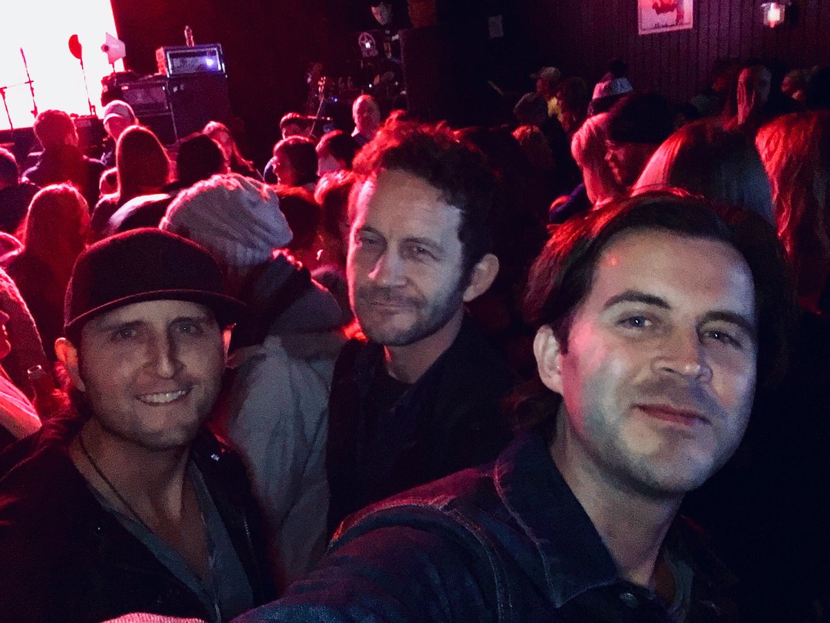 spencersown's tweet photo. Bout to get loud!!! @exit_in with @lindsayell @claredunnmusic @kassiashton @thesisterhoodband 🔥🔥🔥🔥 https://t.co/DgaAjTQLV1