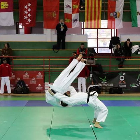 🔊🔊 Todos los resultados de la Segunda Fase del IV Trofeo Ibérico de Kata de Olivenza! 🏆
m.facebook.com/story.php?stor…

¡¡Gracias a todos los competidores por su participación!! 🥋

#JudoExtremadura #JudoEspaña #FederacionExtremeñaDeJudo #NklAdidas #SomosDeporte #DeporteExtremadura